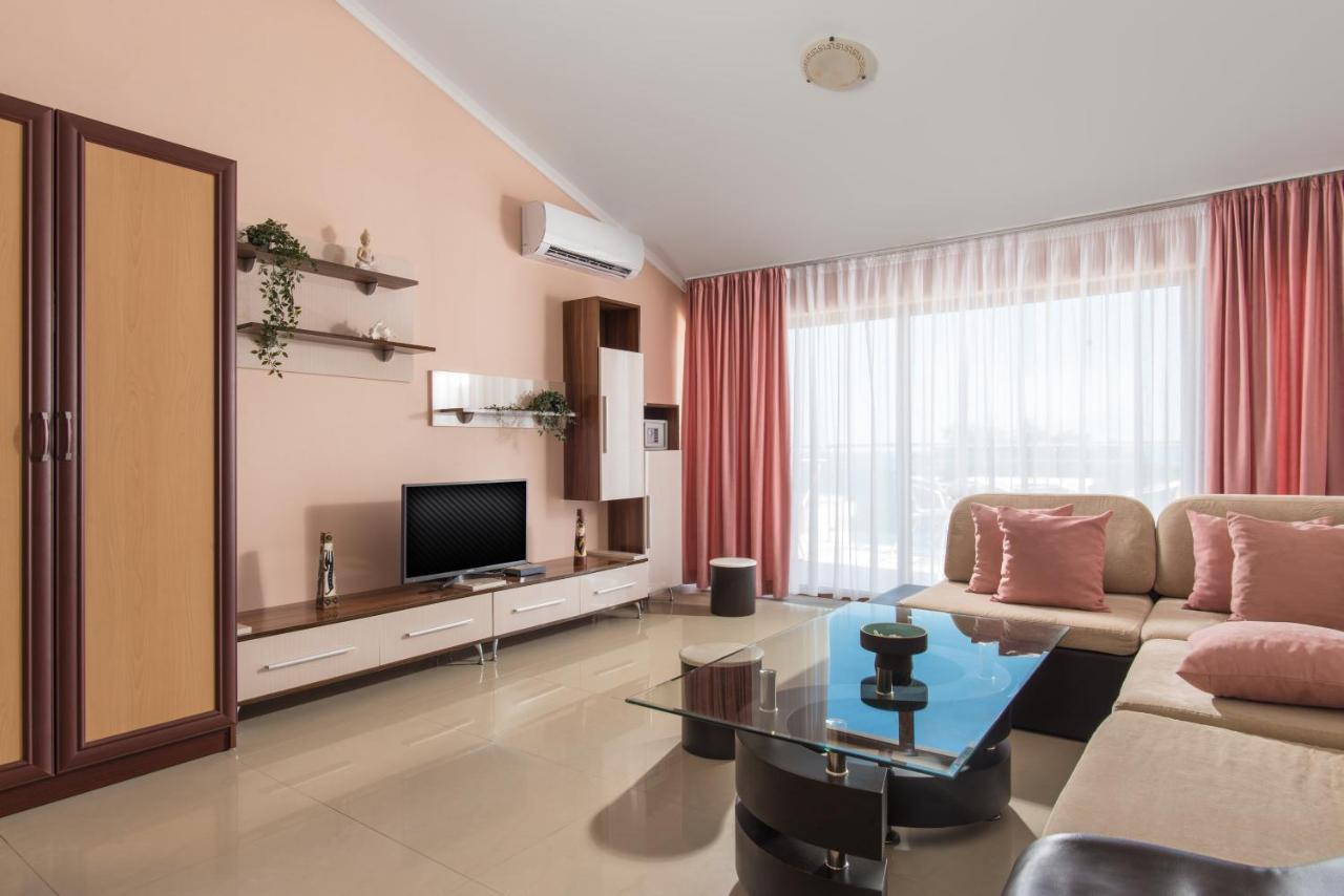 Семеен Хотел Golden Place Sozopol Exteriör bild