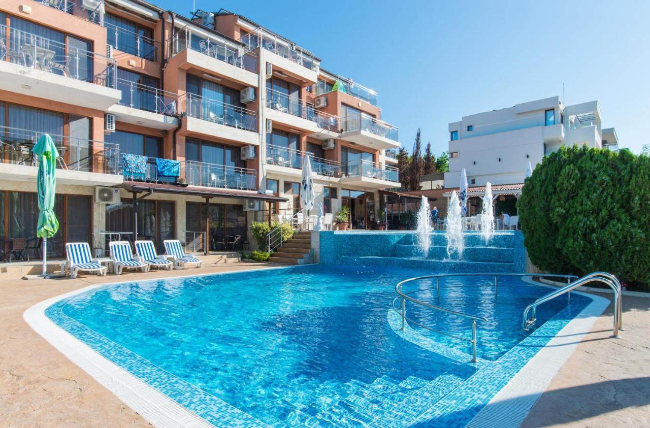 Семеен Хотел Golden Place Sozopol Exteriör bild